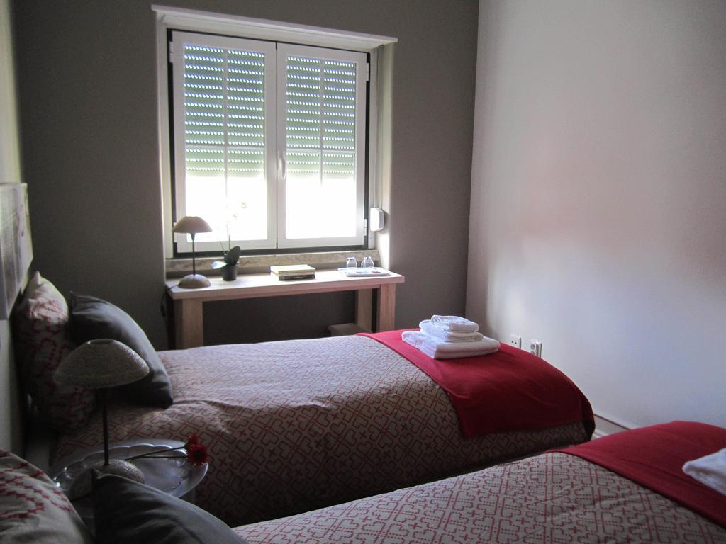 Alvalade II Airport Guest House Lisboa Δωμάτιο φωτογραφία